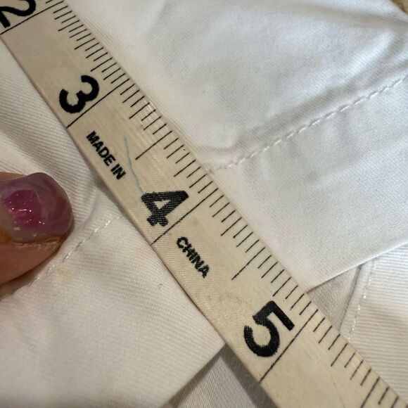 Tommy Hilfiger White Bermuda Shorts Classic Tailored Style - Picture 6 of 13